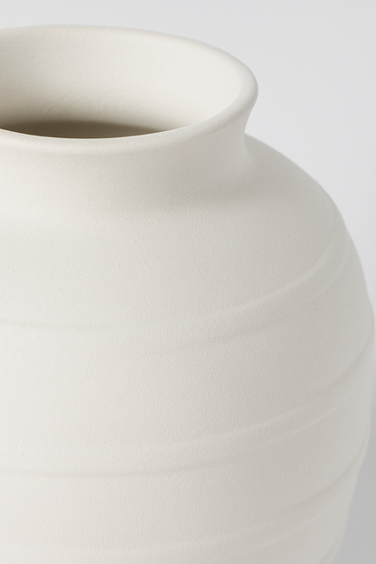 Strukturierte, gerippte Keramik-Blumenvase