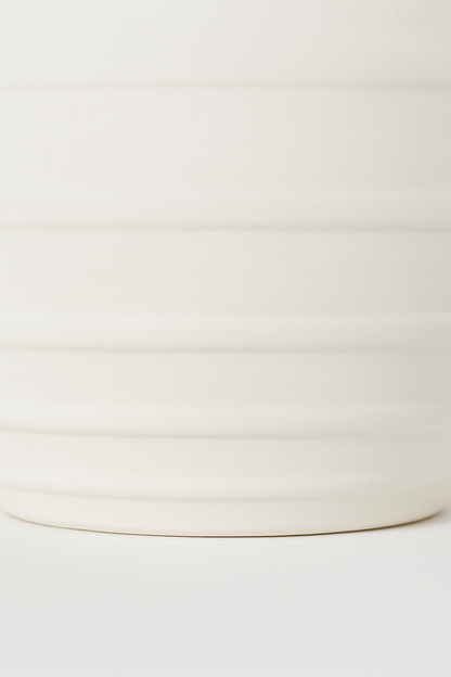 Strukturierte, gerippte Keramik-Blumenvase