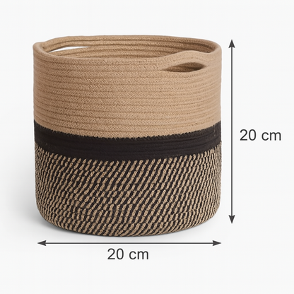 Zweifarbiger, handgewebter Pflanzenkorb