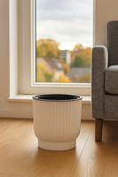 Moderner wasserabsorbierender Pflanzkübel