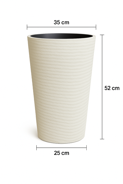 Moderner, strukturierter, hoher Pflanzkübel aus Kunstharz
