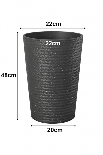 Moderner, strukturierter, hoher Pflanzkübel aus Kunstharz